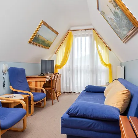 Jan Hotel 3*
